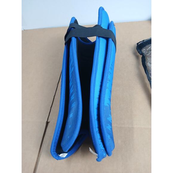 NEW W DEFECT MAZON ELITE SAFETY SHINGAURDS SIZE LARGE - Picture 1 of 5